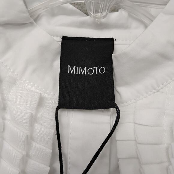 Mimoto Japan NWT Blouse Size Large White With Floral Apliques Front and back - Picture 8 of 10